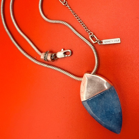 Kenneth Cole Necklace - Picture 4 of 4